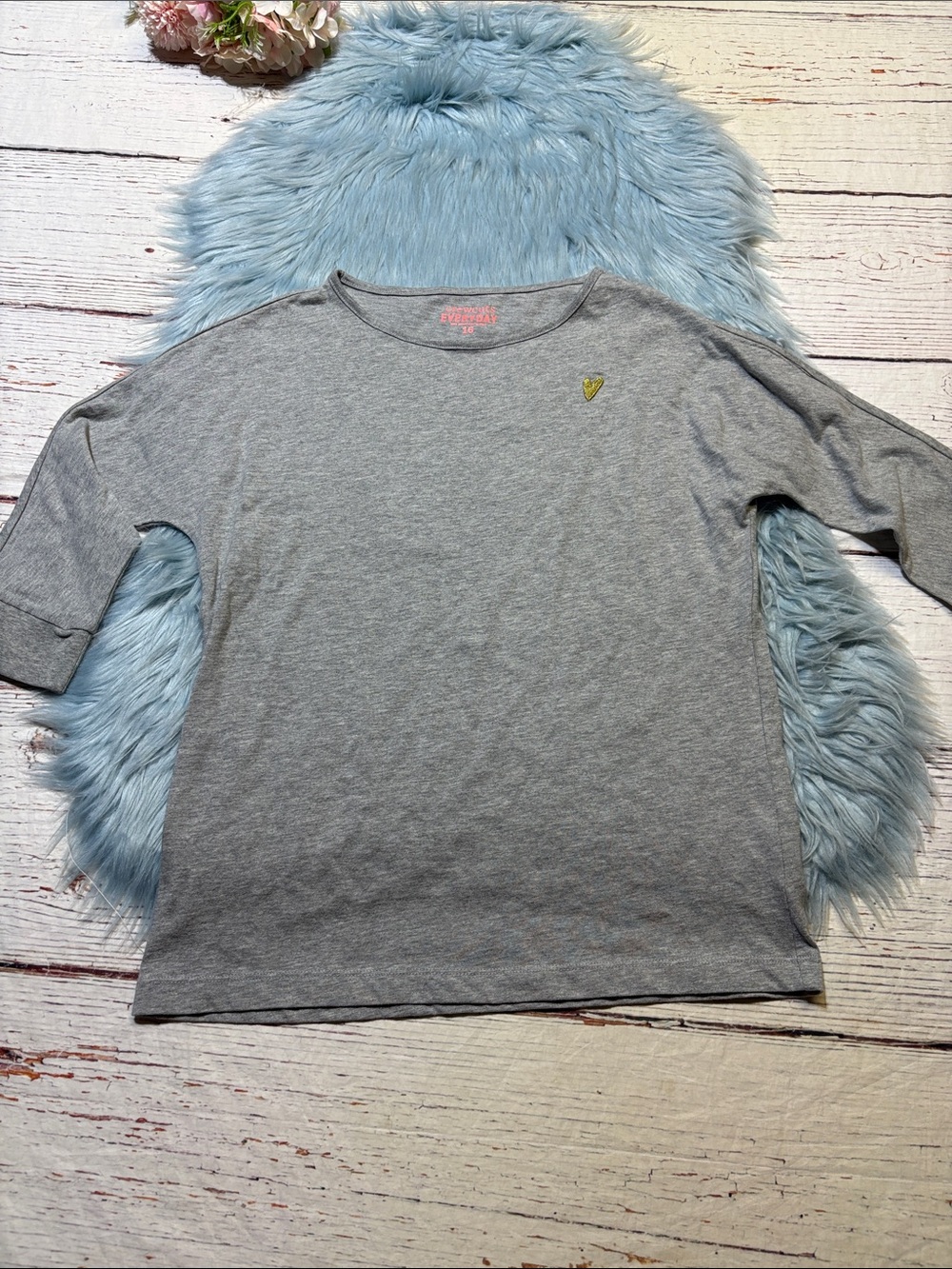J. Crew Crewcuts Everyday Gray Quarter Sleeve Top with Small Yellow Heart Sz 16